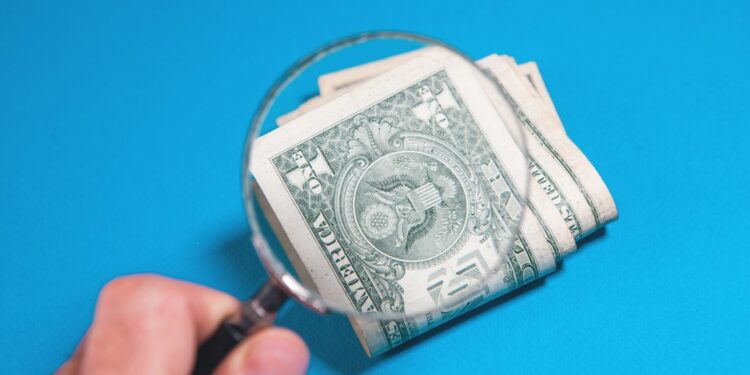 Vom Kellerfund zum Kapital: Rechtliche Absicherung beim Privatverkauf von Wertgegenständen